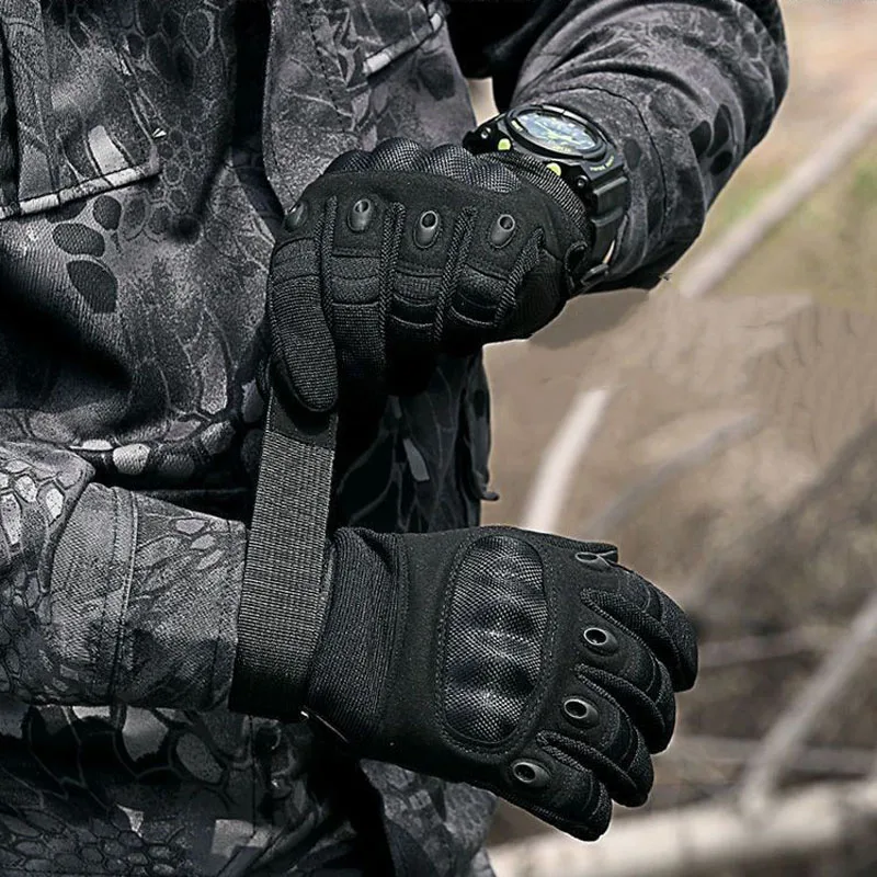 Secure Men's Tactical Gloves with Armor Protection for Enhanced Comfort