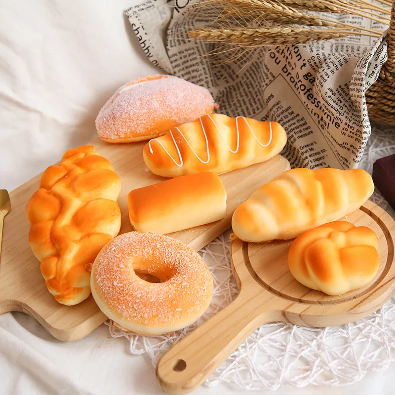 Bread Food Model Food Photography Props Donut Photography Props Food Model Table Decoration Artificial Bread Simulation Food Model Fake Cake Doughnut Shop Window Display Photography Props Home Decoration Table Ornament