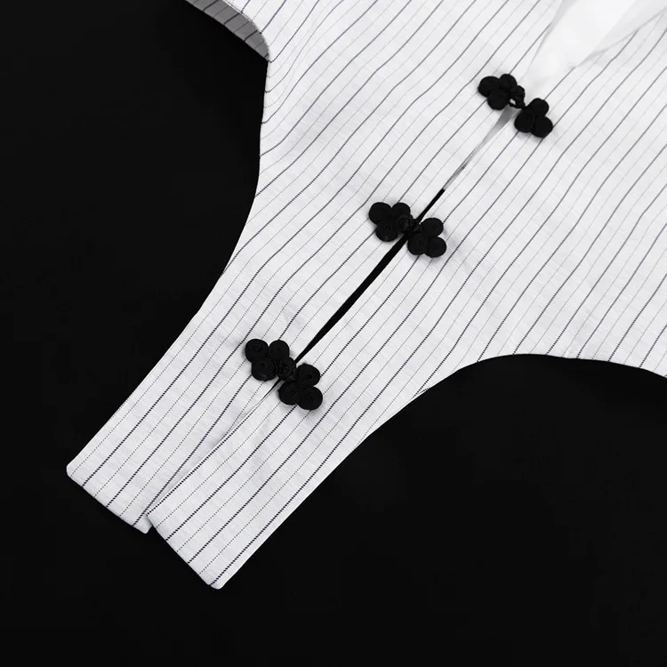 Designer Women's Striped Set Casual Oversized Blazer Two Pieces Set For Women Pullover Long Sleeve Shirt Tops And Shorts