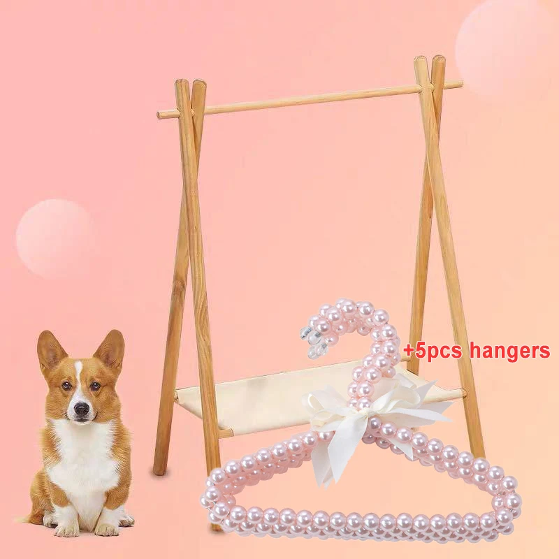 B with 5 hangers