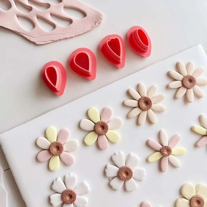 4Pcs/Set Mini Petal Clay Cutter For Multi-Colored Flower Cutting Molds DIY Hand Tools Polymer Clay Tools Earrings Jewelry Making polymer clay cutter pottery clay tools