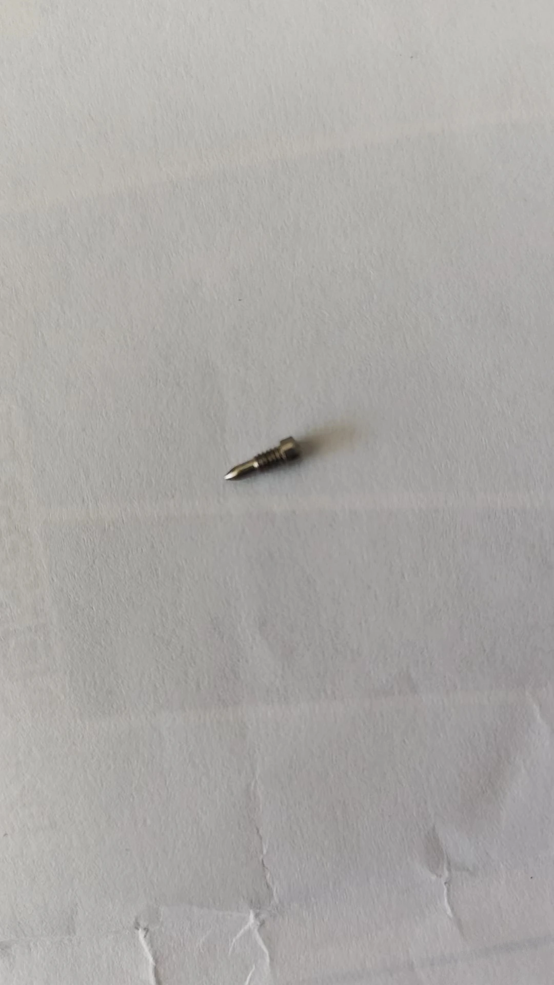The Length Of The Clarinet Tip Screw, 7.6mm, Thickness Is 2mm