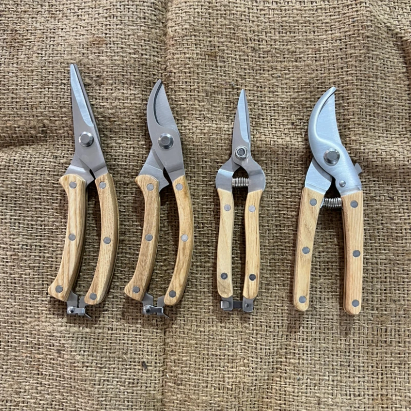 

Z50 Garden Colored Wood Gardening Scissors Fruit Tree Pruning Scissors Household Garden Branch Scissors Tool Trimming Scissors