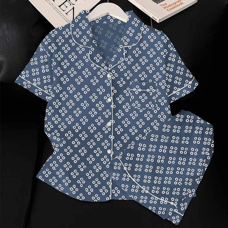 Ice silk thin simple light luxury ladies pajamas summer 2025 new silk short-sleeved shorts lapel girls homewear two-piece suit