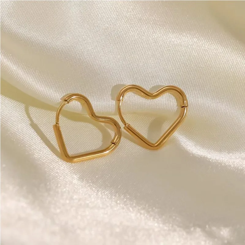 2pcs Stainless Steel Heart Earrings Studs For Women Girl Simple Punk Hoop Earrings Piercing Jewelry Gift