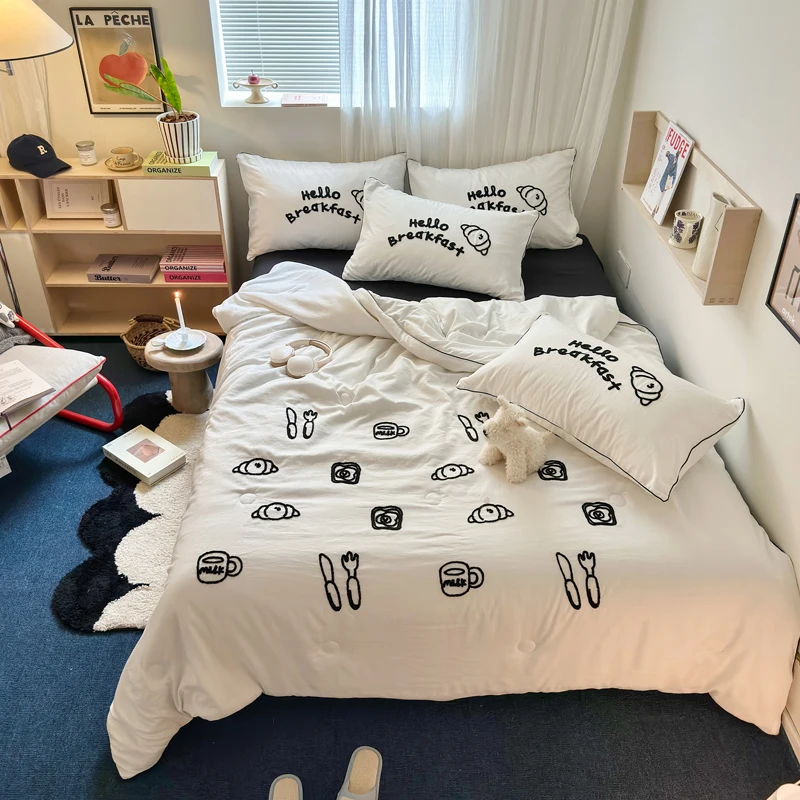 1pc Embroidery Throw Quilt White and Black Bedding Soft INS Home Adult Kids Patchwork Soft Summer Thin Comforter Duvet 150*200cm