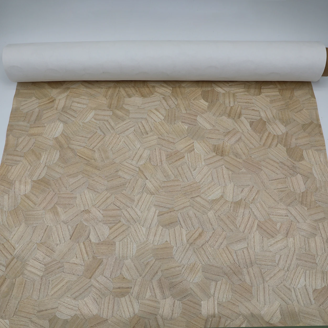 

Mywind Natural Material Handmade Wallcovering Light Grey Collage of Wood Veneer Wallpaper