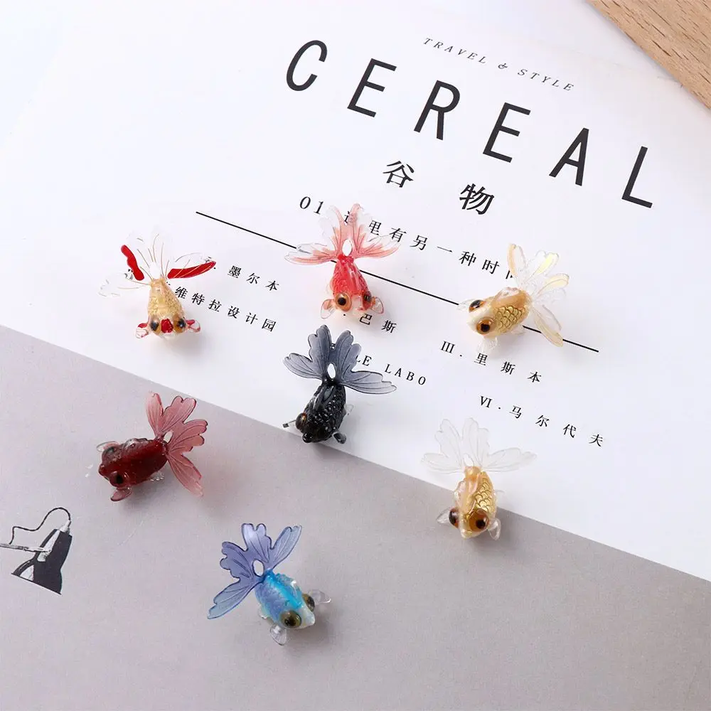 

Милая маленькая модель золотой рыбки, красочная акриловая фигурка животного, миниатюрное сказочное украшение для сада, «сделай сам», украшение для дома, ремесло