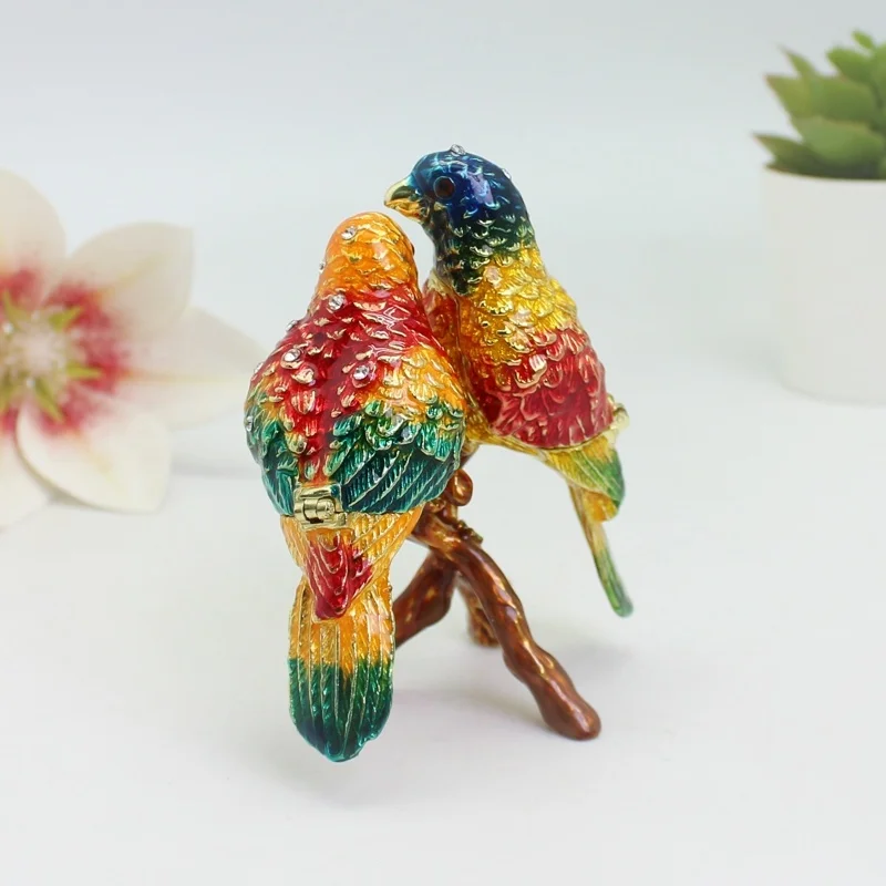 SHINNYGIFTS Enamel Trinket Box New Desk Decorative Love Birds Wedding Gifts to Friends