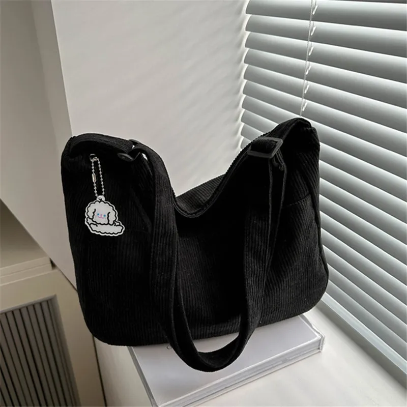Fashionable Literary Trend Single Cross Body Bags, Student Casual Version Simple Dumpling Shoulder Bag, Suitable for Daily Use