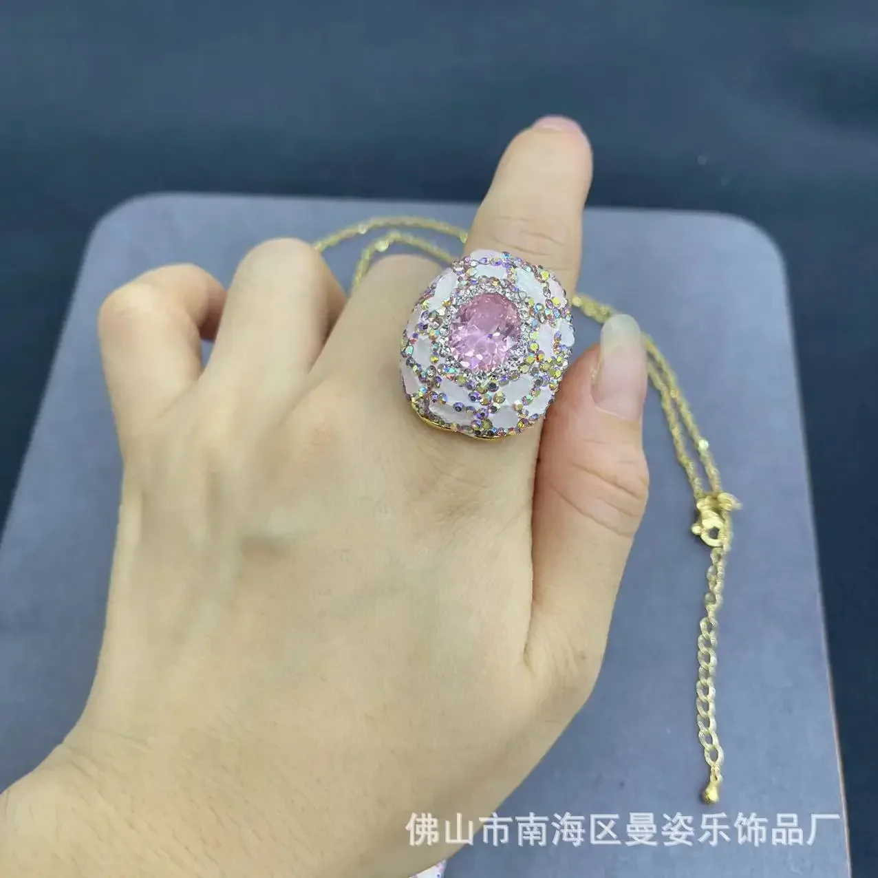 New pink zircon inlaid with natural powder crystal rough stone three