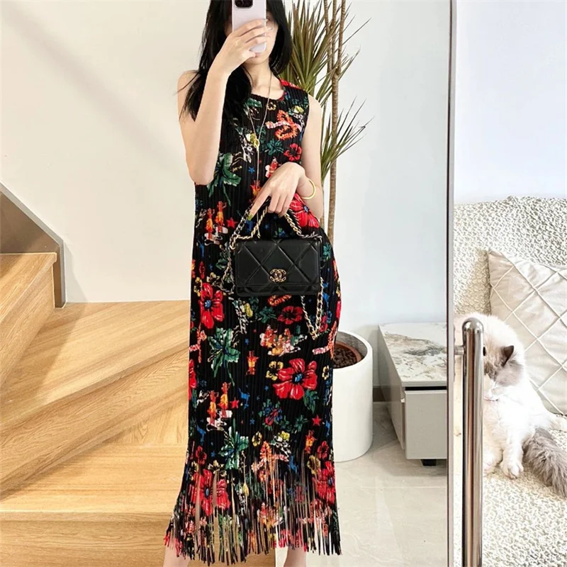 

Miyake Pleated Sleeveless Vest Tassels Dress Vintage Printed Square Neck Dress Women's 2023 Summer New Korean Fashion Clothes