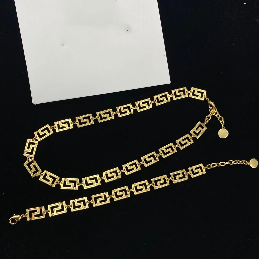 

European and American fashion loop necklaces and bracelets