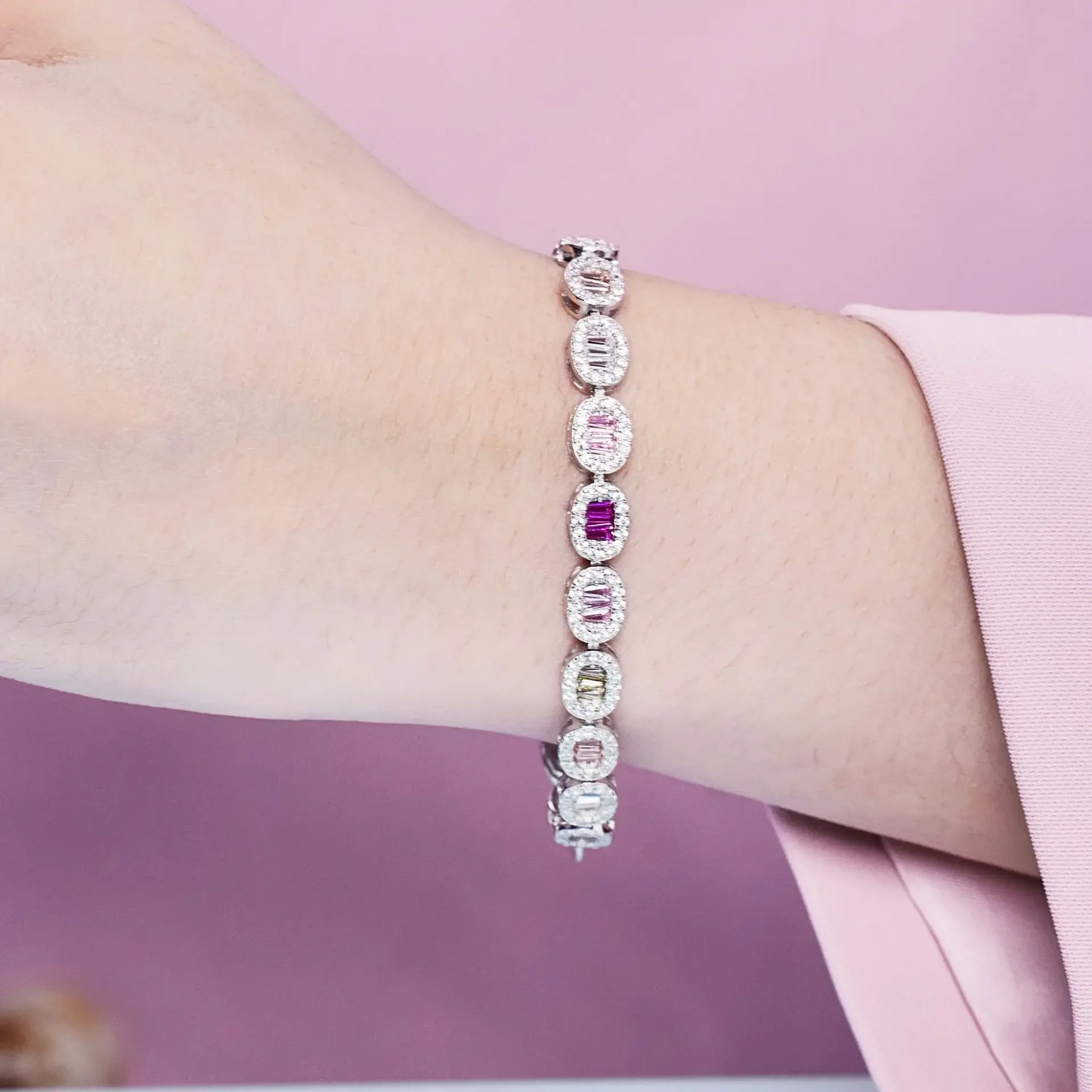 

Low Price Sparkling 925 Sterling Silver Bracelet Jewelry Cubic Zirconia Colorful Pink Stone Diamond Tennis Bracelets Women