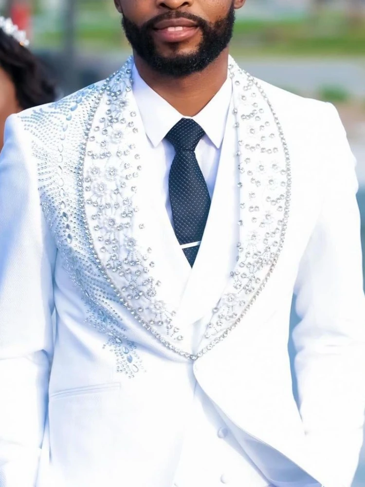 Luxury 3 Pieces Blazer Vest Pants Men Suits One Button Wide Lapel Formal Prom Beads Diamonds Wedding Groom Plus Size Tailored
