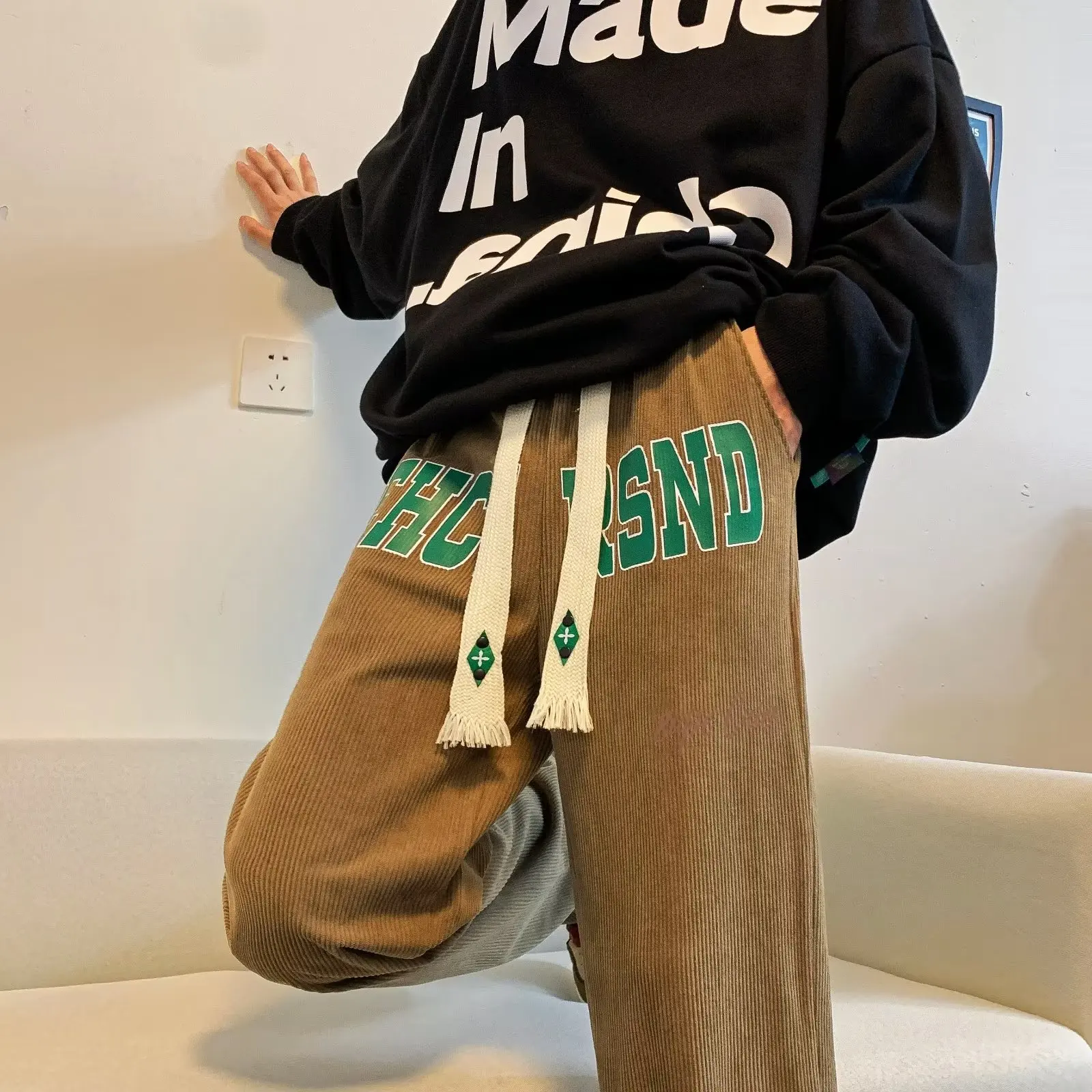 Winter Corduroy Men Pantalones Hombre Trend Y2K Loose Wide Leg Straight Pants Draw String Hip Hop Rock Dance Club Ins Sweatpants