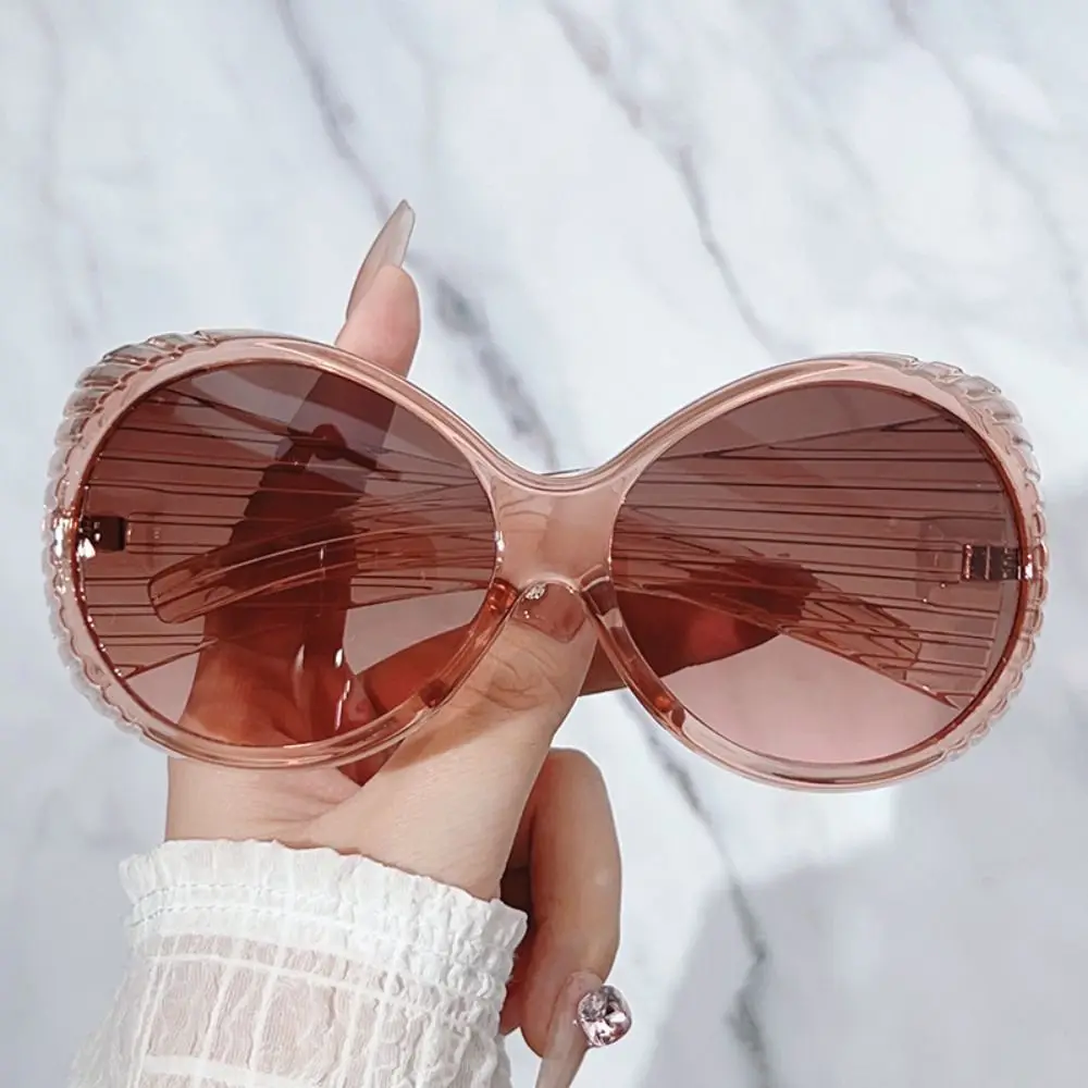 

Circular Surround Oversized Shades Trendy UV400 Designer Exaggerated Glasses Y2K Punk Sunglasses for Women & Men