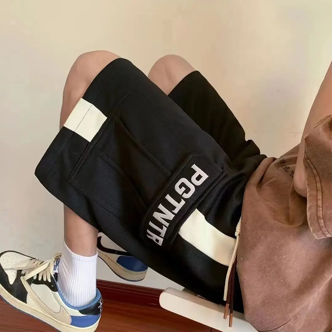 Рисунок 5 - Шорты мужские летние свободного покроя с принтом