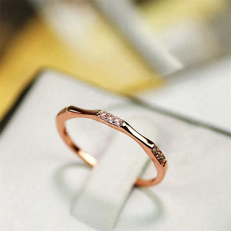 2025 Fashion Style Minimalist Huitan ring, suitable for women and Fiat, brass frame, geometric pattern, fashionable style_voghion.com