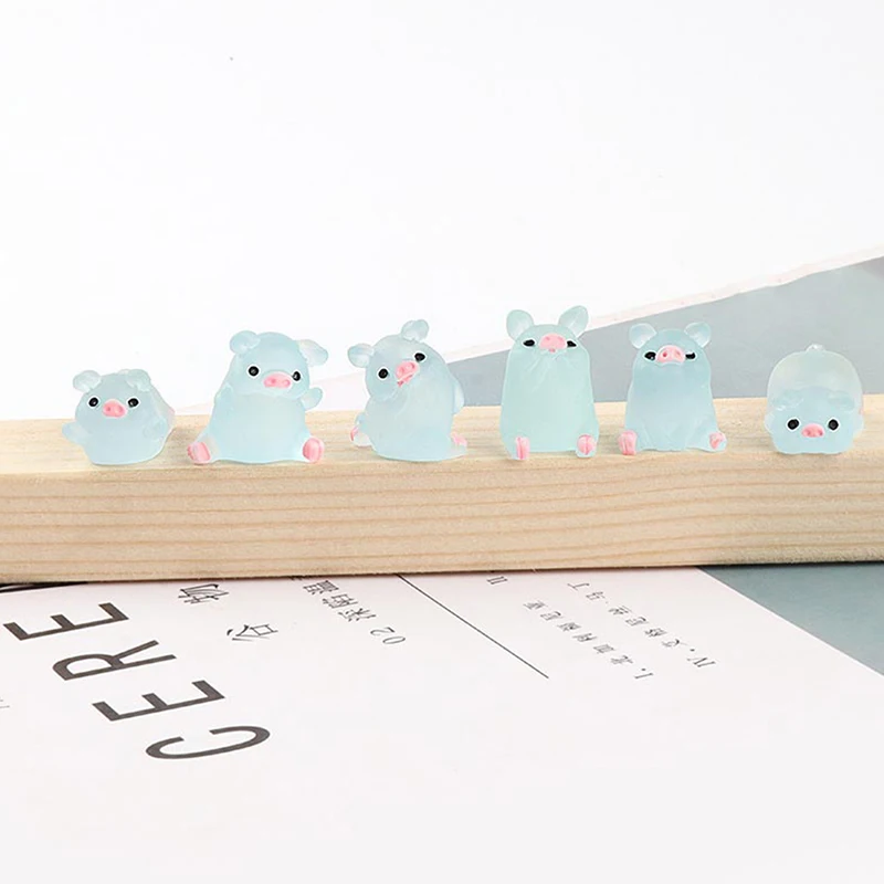Luminous Mini Resin Pig Car Dashboard Toys Doll Figures Home Garden Decoration Cartoon Car Ornaments Gift 5/6/10pc miniature ornament,miniature figurines,resin ornaments,resin crafts,ornament crafts