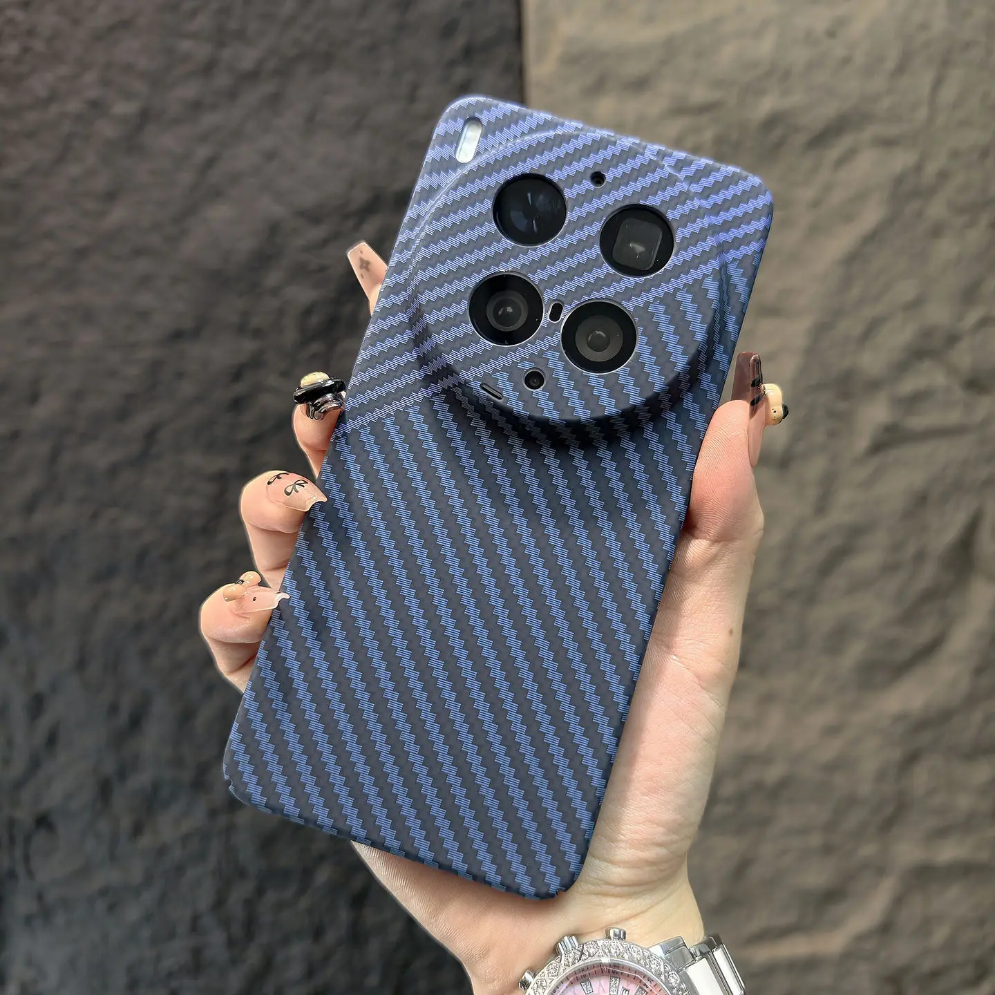Trendy Matte Carbon Fiber Texture Shockproof Phone Case with Bumper Protection