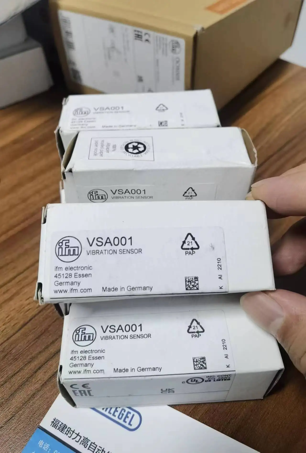 

Новый вибродатчик IFM VSA201