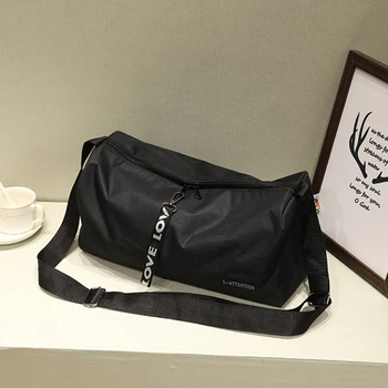 Portable Outdoor Fitness Gym Bags Multifunction Fashion Sports Duffel Bag 600D Nylon Adjustable Strap for Weekend Training 1