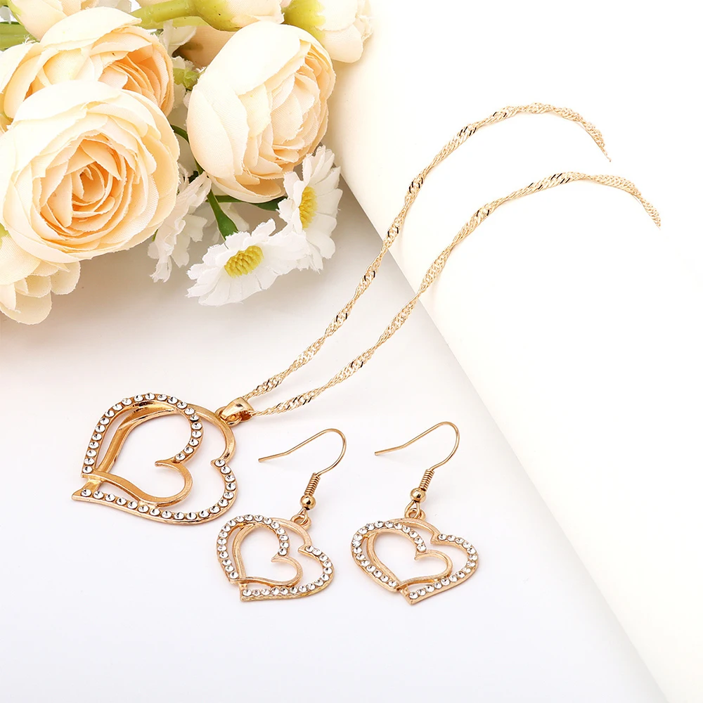 4-piece Women Jewelry Set Creative Double Heart Diamond Necklace Earrings Bracelet