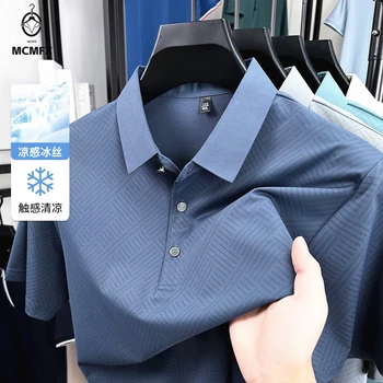 Polo casual da uomo a maniche corte con motivo geometrico in rilievo, colletto con bottoni, top estivo traspirante