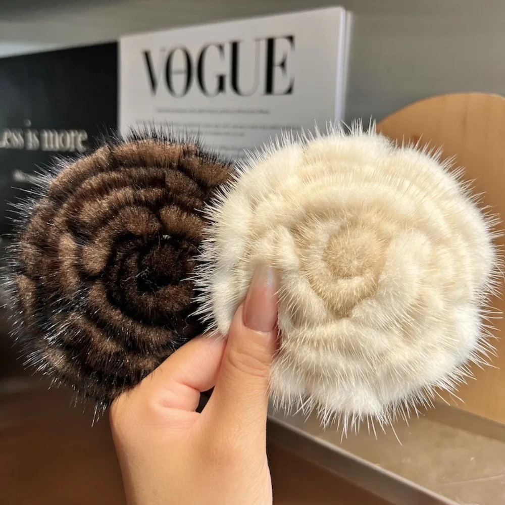 Fashion Scarf Decorative Real Mink Fur Brooch High-end Elegant Flower Brooch Sweater Pin