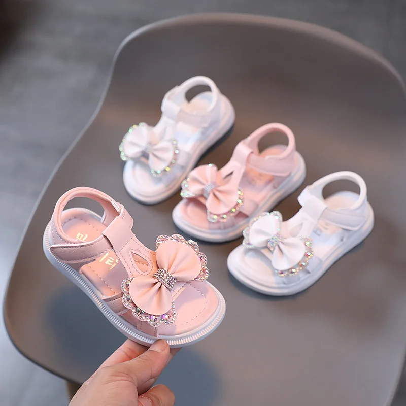 Free Shipping Bow Kids Shoes Designer Sandals for Girl Shoes 2022 Summer Fashion Crystal Princess Child Beach Shoe 2 To 8 Years