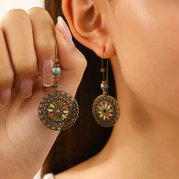 Retro Bohemian Hollow Flower Earrings For Women Jewelry 2025 Trending New Vintage Women's Drop Earrings Ethnic Accessories Gifts