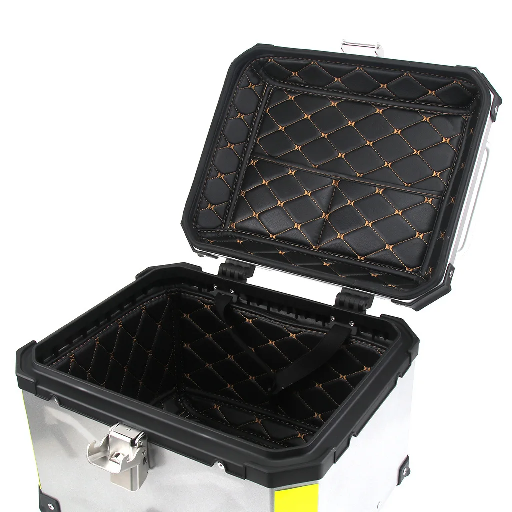  Top Case Aluminium Moto 45L 55L 65L 80L 100L Coffre De Moto  Casque Porte-Bagages, Top Case Velo,Étanche Valise Topcase avec 2 Clés Et  Dosseret (Color : Argent, Size : 100L)