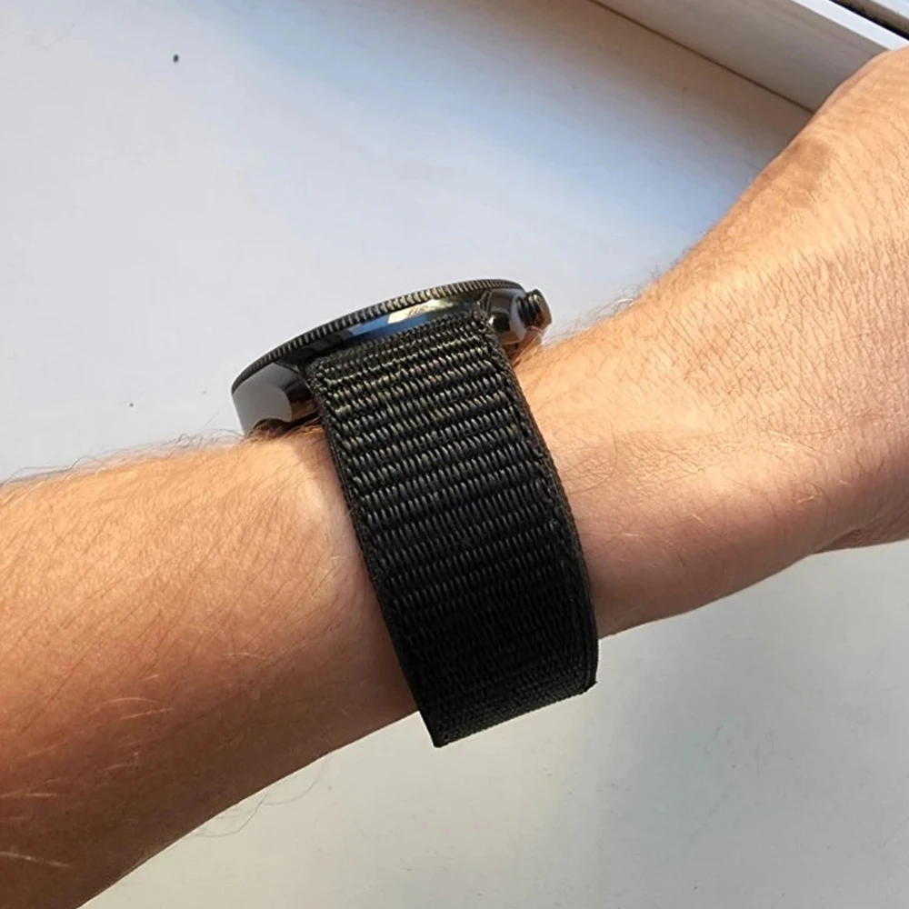 Breathable Quick Fit Nylon Loop Watch Strap - 22/26mm