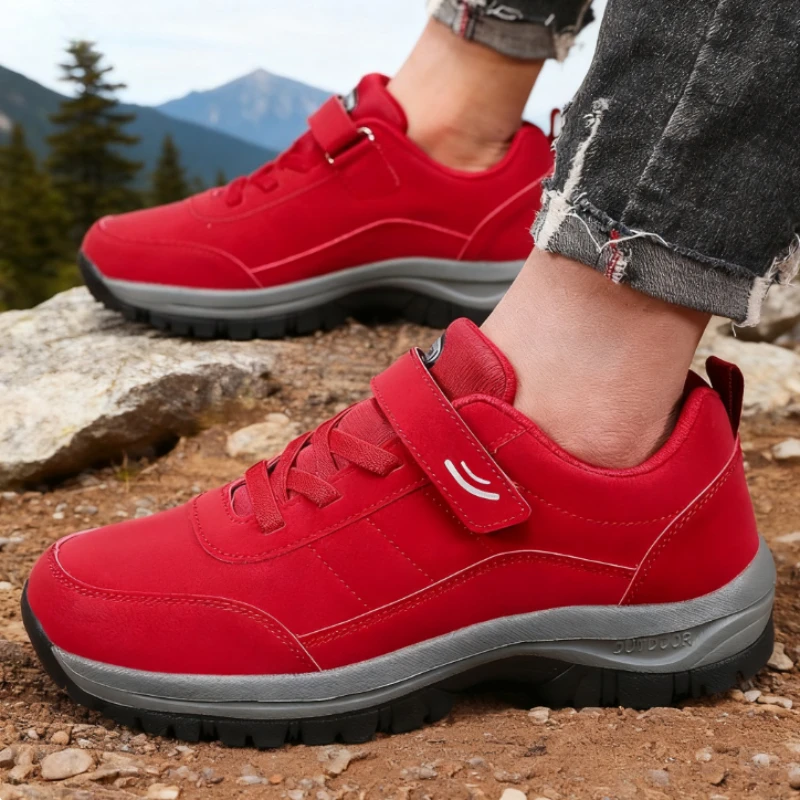 Men's Shoes Middle-aged Elderly Walking Shoes Fashion Comfortable Men's Spring Autumn Shoes One Foot Stepping Elderly Sneakers