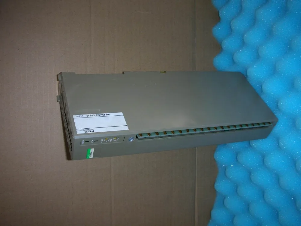 

1 шт.★FUJI PLC FTU500A