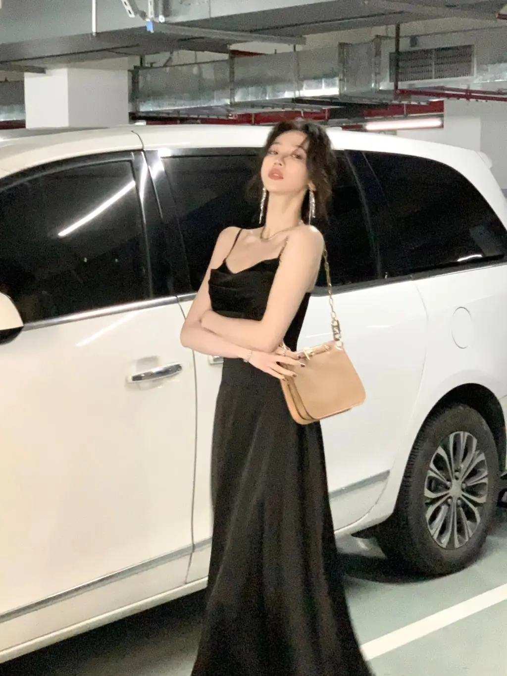 New Summer Satin Midi Dress Women Slim Spaghetti Strap Elegant Party Dresses Wedding Evening Birthday Backless Prom Robe Clothes