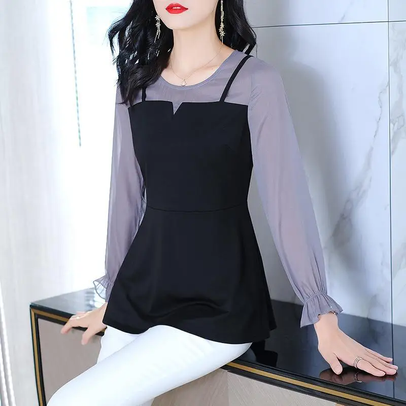 Fashion O-Neck Spliced Flare Sleeve Fake Two Pieces Blouse Women's Clothing 2023 Spring New Casual Pullovers Office Lady Shirt
