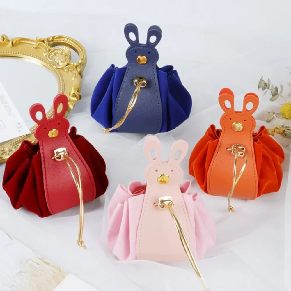 

Large Capacity Velvet Drawstring Bag PU Leather Storage Bag Festive Sugar Bag Wrist Bag Jewerly Packing Bag
