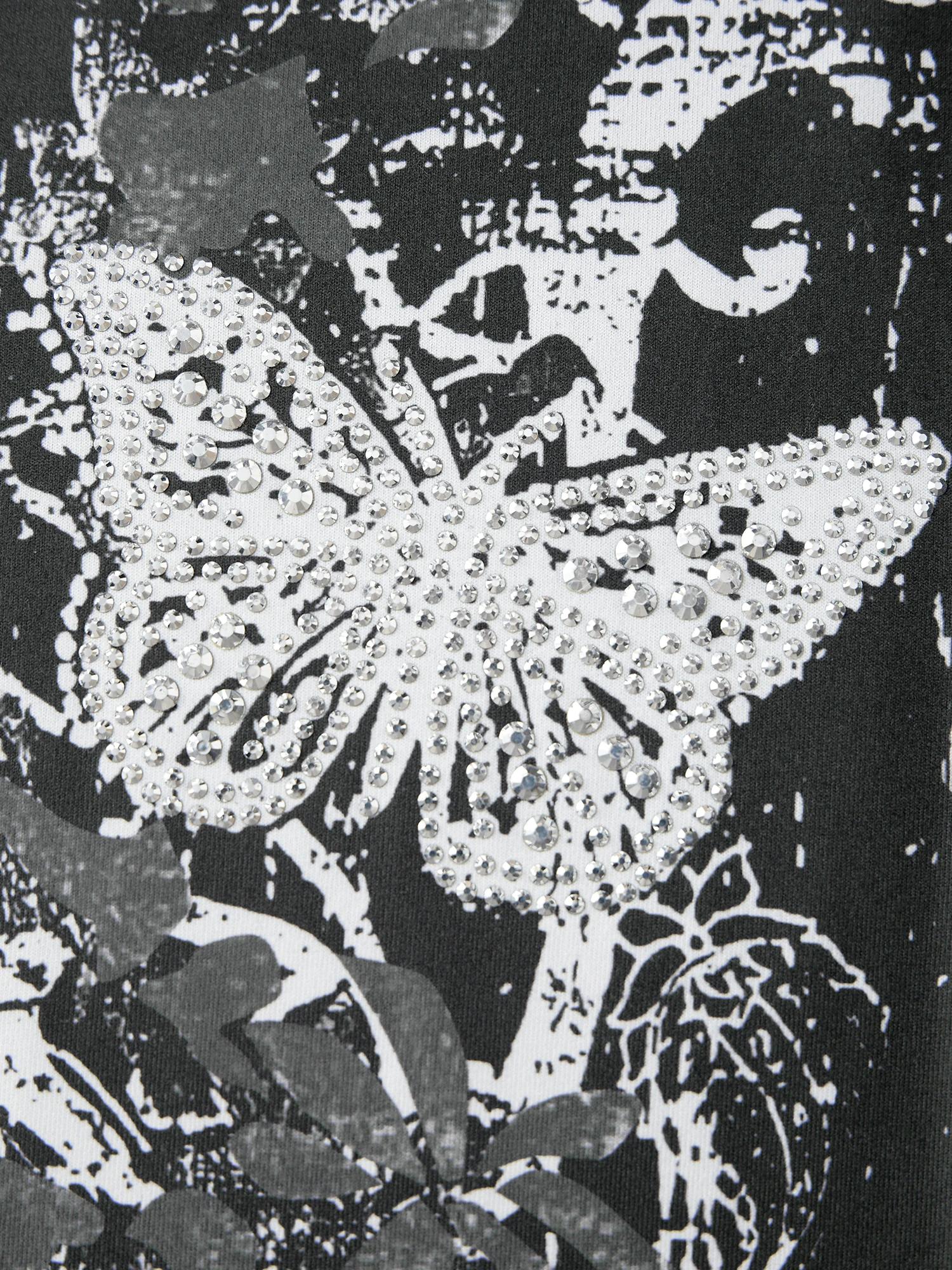 Women Short Sleeve T-Shirts Rhinestone Crew Neck Casual Shirts Summer Fashion  Fit Tops Streetwear