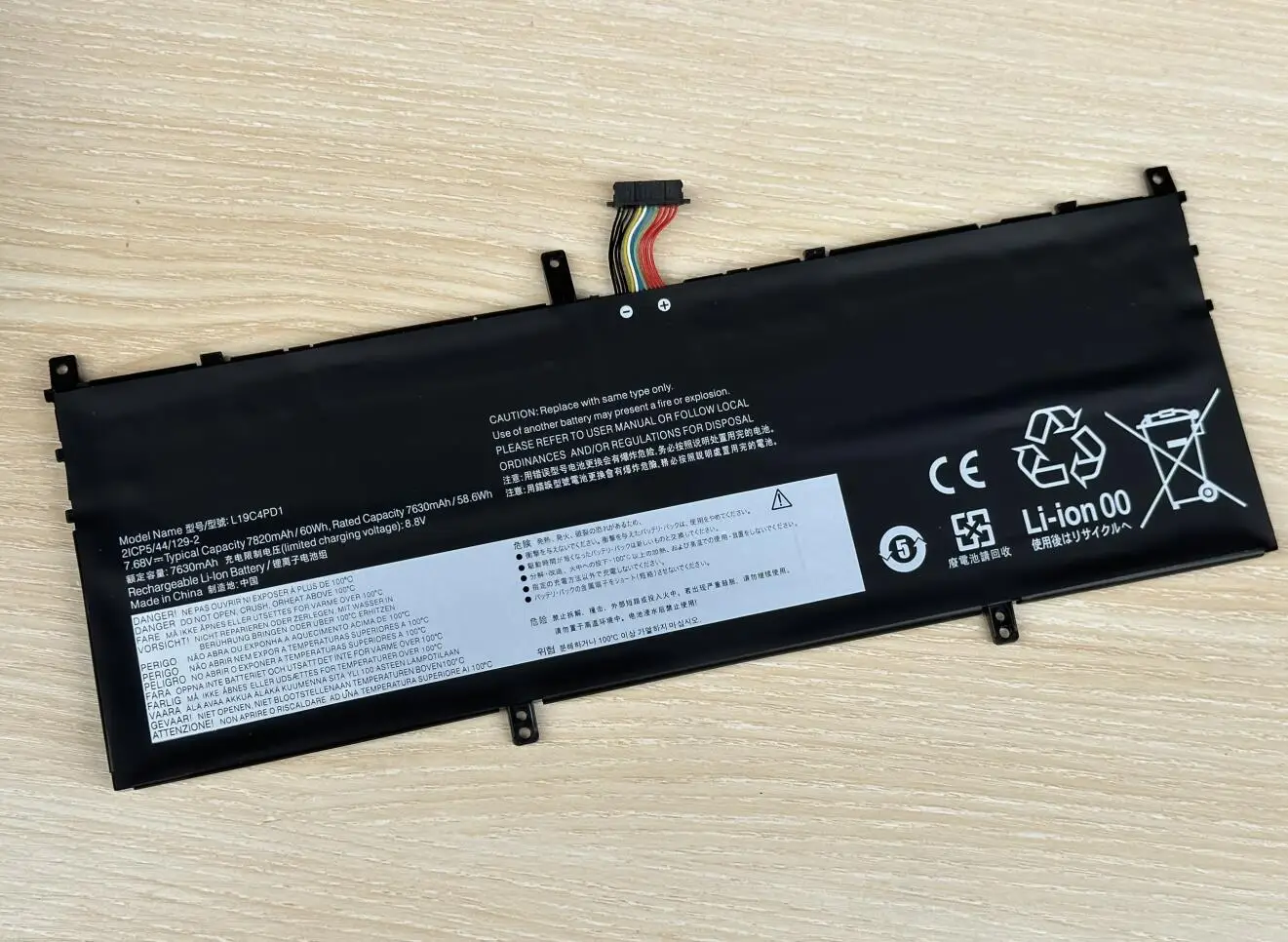 13, série C640-13IML, 5B10U65275, SB10W67395, L19D4PD1, L19D4PD1, L19L4PD1, 7.68V, 60WH