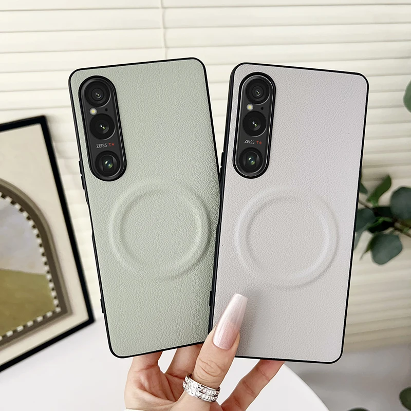 Luxury Leather Magnetic Wireless Charging Phone Case with Magsafe Compatibility