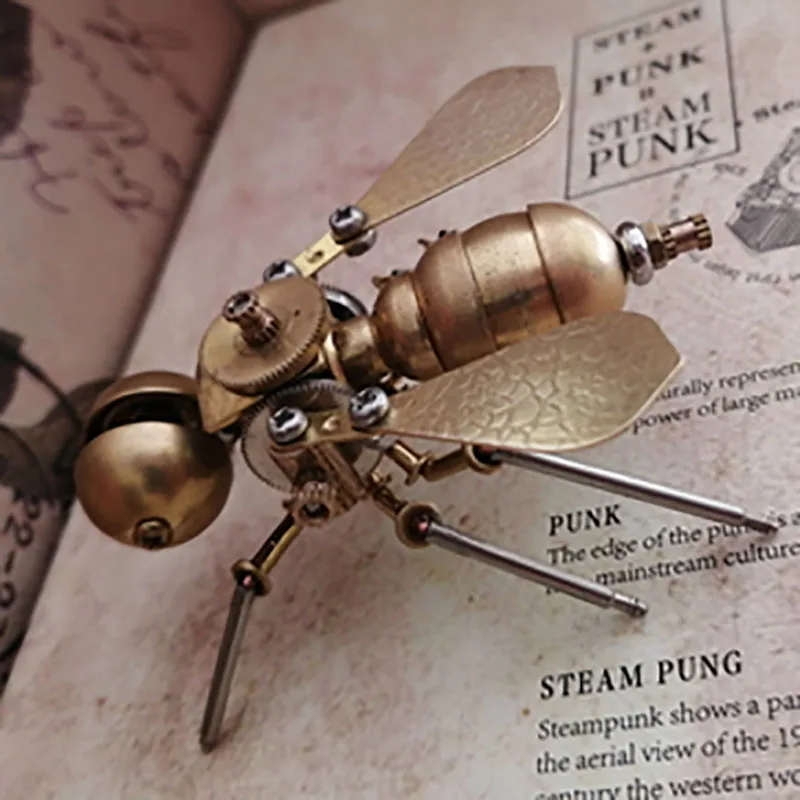 Punk Mechanical Insect Handmade Crafts, Creative Ornaments, Golden Bee, All Metal