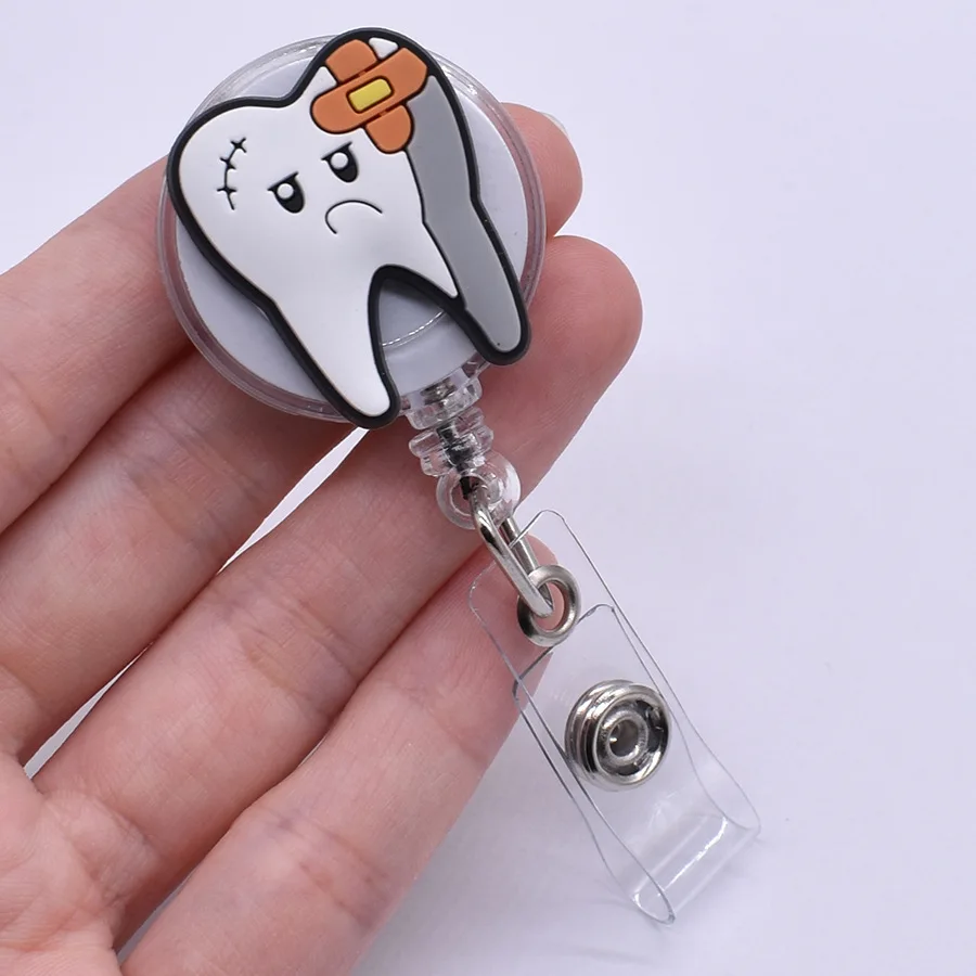 

Cute Teeth Dentist Style Badge Reel Nurse Workers Enfermera ID Holder Girl Boy Retractable Name Card Holder Accessory