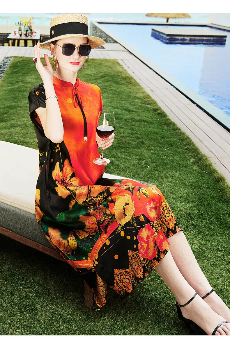 

Женское шелковое платье-миди с цветочным принтом, свободного покроя