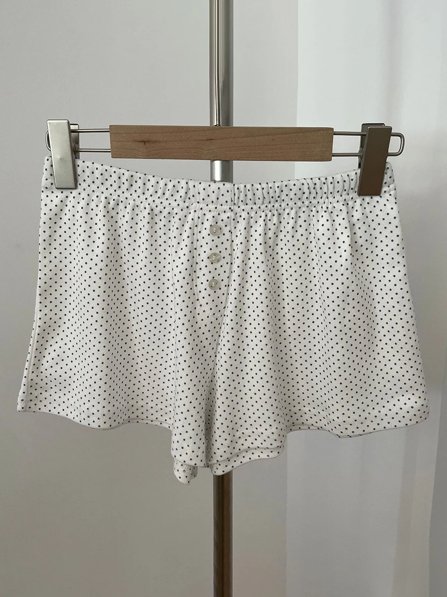 Polka dot-Eyelet