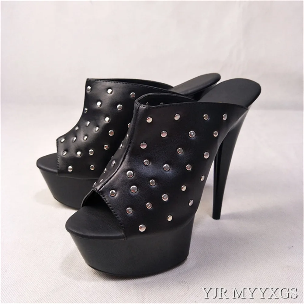 

Fashionable PU material is 15cm, summer high-heel baking paint, rivet vamp decoration, stage high-heel sandals
