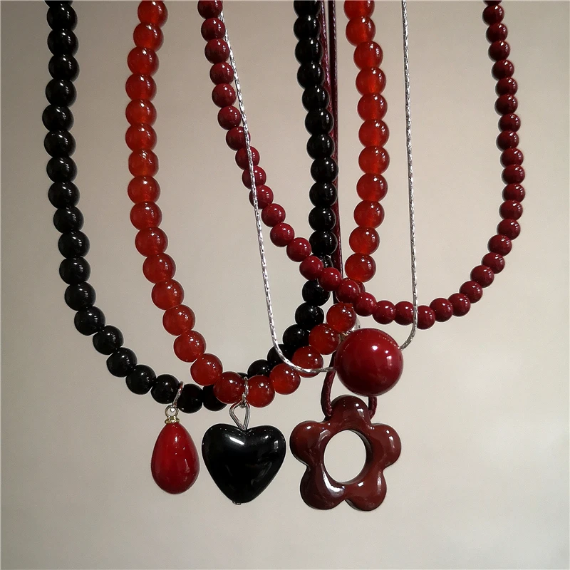 Cimenexe Collana Girocollo Di Perle Acriliche Bohémien Collana Di Perline Rosse Acriliche Collana A Catena Di Perline Rosse Rotonde Collana Di Perline In Resina Grossa Gioielli Per Le Donne