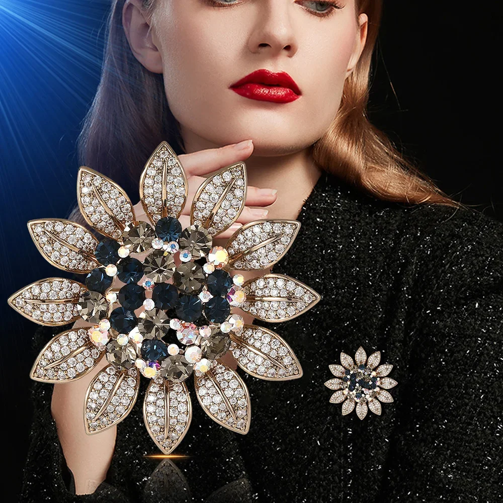 New Rhinestone Sunflower Brooch Women's Luxury Designer Floral Brooches Jewelry Clothes Jacket Badge Accessories Birthday Gift