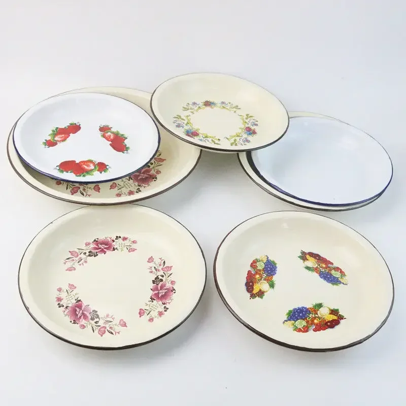Enamel Plates European and American thick enamel plate classic fruit plate 20/24 cm large cutlery garden enameled kitchen plates durable